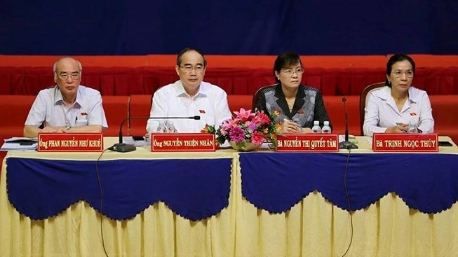 Secretary of the Ho Chi Minh City Party Committee, Nguyen Thien Nhan (second from left) at the meeting (Photo: plo.vn)