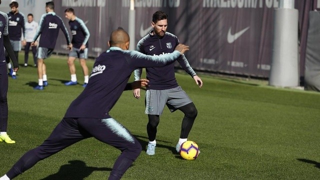 Lionel Messi is back after three weeks out with a fractured arm. (Photo: Barcelona)