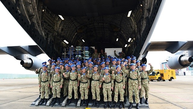 Staff of the field hospital on way to South Sudan. (Photo: news.zing.vn)