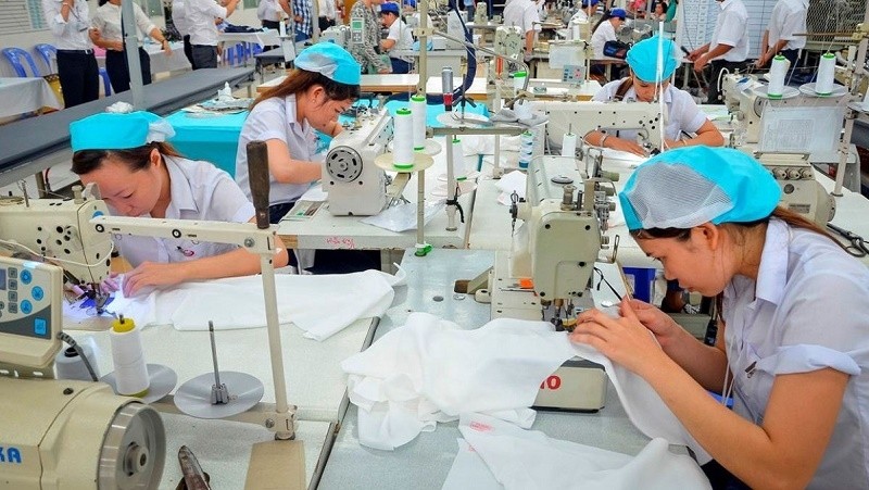 Vietnam’s textile industry needs to have initiatives to promote its sustainable development. (Photo: Phap luat xa hoi)