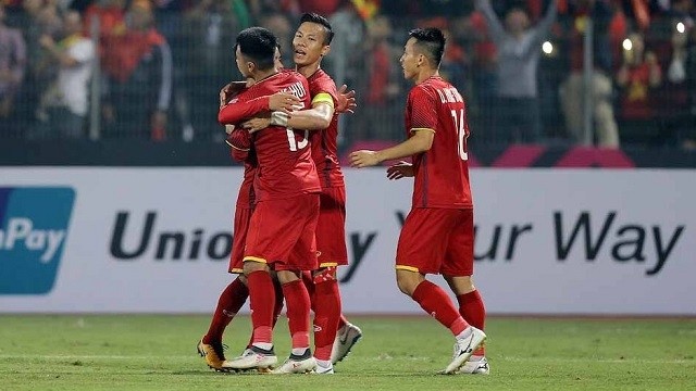 Vietnam’s national squad has climbed two spots to find itself on the list of world’s top 100 for this month. (Photo: AFF Suzuki Cup 2018)