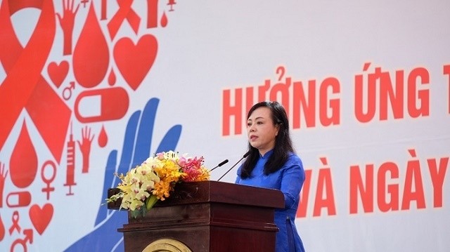Minister of Health Nguyen Thi Kim Tien speaking at the event (Photo: suckhoedoisong.vn)
