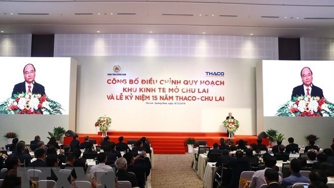 Prime Minister Nguyen Xuan Phuc speaks at the ceremony to announce the expansion of the Chu Lai Open Economic Zone in Quang Nam on December 16. (Photo: VNA)
