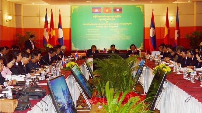 The fifth conference of border provinces’ courts of Vietnam, Laos and Cambodia. (Photo: VNA)
