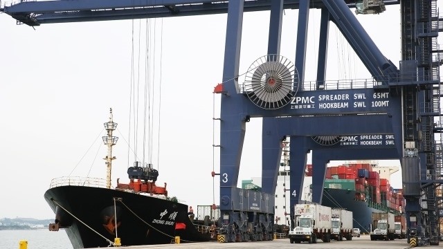 Cai Lan port in Quang Ninh province welcomes first shipments of 2019 (Photo: Nhan Dan)