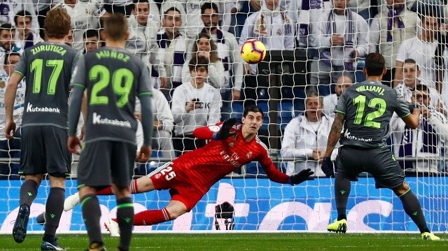 Real Sociedad's Willian Jose scores their first goal from the penalty spot - La Liga Santander - Real Madrid v Real Sociedad - Santiago Bernabeu, Madrid, Spain - Janaury 6, 2019. (Photo: Reuters)