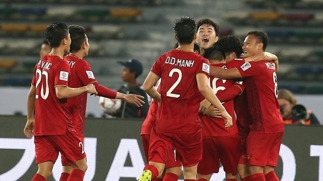 Midfielder Xuan Truong has affirmed that the whole team will try to play a good match in the Asian Cup 2019 quarterfinals in response to the home fans' love for the team. (Photo: AFC)