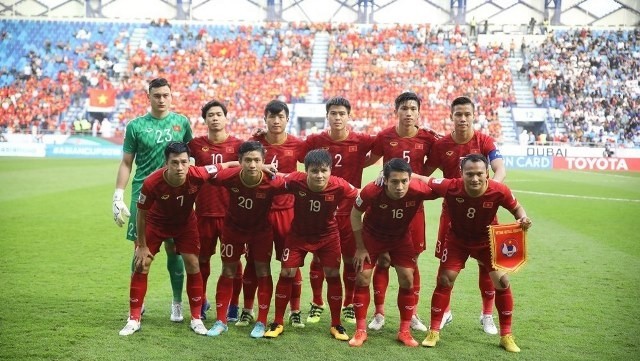 Vietnamese team at the first quarterfinal match with Japan which took place at the Al Maktoum Stadium in Dubai of the UAE on January 24 (Photo: VNA)