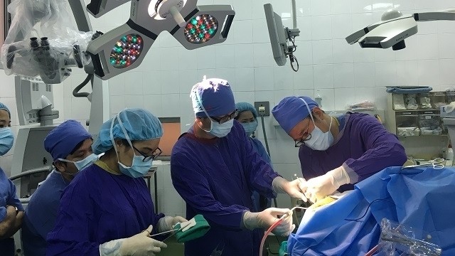 Hanoi-based Vietnam - Germany Friendship Hospital has successfully performed the first awake brain surgery in Vietnam.