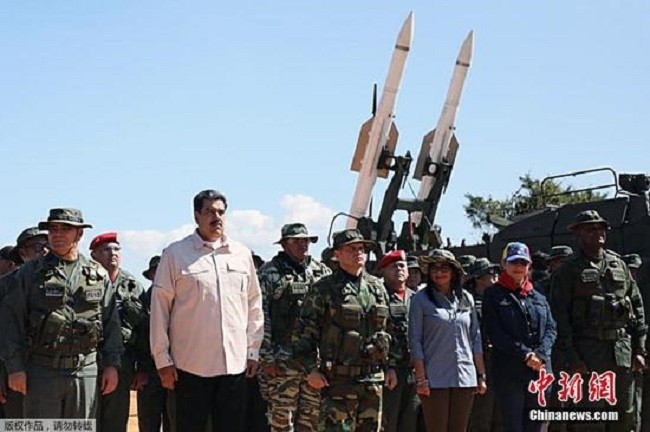 Venezuelan President Nicolas Maduro leads military exercises on February 10. (Source: Ecns.cn)