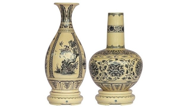 “Hoa Lam” and 'Ty Ba' vases, two typical products of Chu Dau ceramic