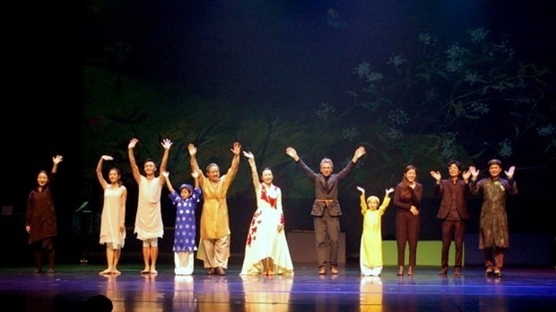 A dance show marks 25th anniversary of Vietnam - RoK diplomatic ties. (Photo: VNA)