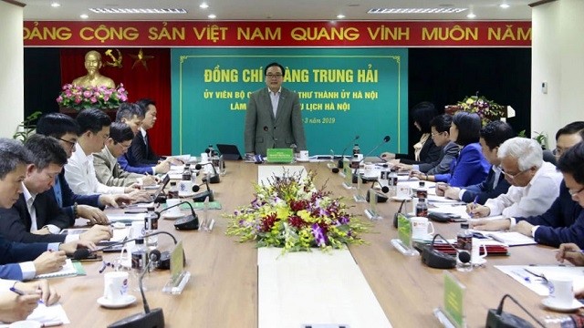 Secretary of the Hanoi municipal Party Committee Hoang Trung Hai speaks at the meeting with Hanoi Tourism Department on March 13, 2019. (Photo: Ha Noi Moi)