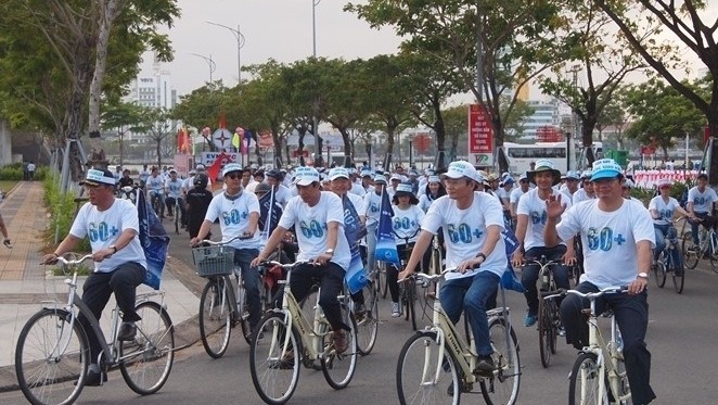 A cycling parade in response to the Earth Hour 2018 in Da Nang city. 
