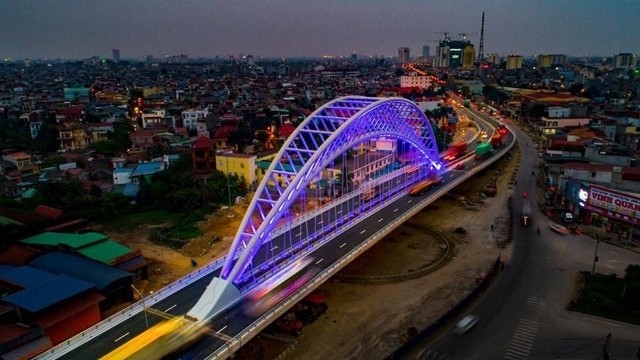 A new flyover in the northern port city of Hai Phong. (Photo: Nguyen Duc Nghia)