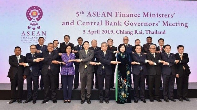 ASEAN finance ministers and central bank governors at the ASEAN Finance Ministers and Central Bank Governors Meeting in Chiang Rai, Thailand, on April 5, 2019. (Photo: Thailand's Ministry of Finance)