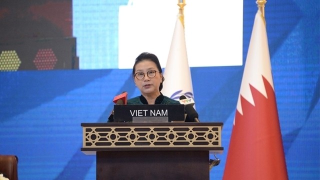 NA Chairwoman addresses the plenary session of the 140th Assembly of the Inter-Parliamentary Union in Doha, the capital city of Qatar, on April 7. (Photo: NDO/Van Nghiep Chuc)