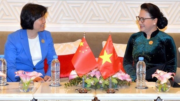 National Assembly Chairwoman Nguyen Thi Kim Ngan (R) and Vice Chairwoman of the China National People’s Congress Standing Committee Shen Yueyue. (Photo: VNA)
