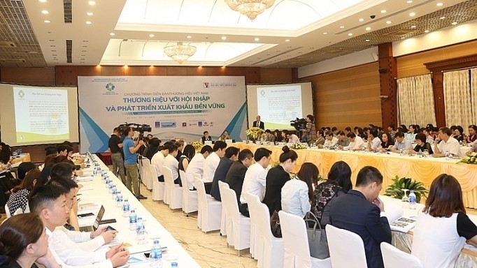 At the Vietnam Brand Forum in 2018 (Photo: congthuong.vn)