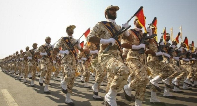 Members of the Iranian revolutionary guard march during a parade in Tehran September 22, 2011. (Reuters)