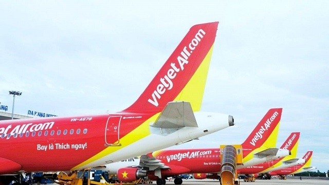 Vietjet Air is offering passengers 1.45 million super-saving tickets from April 17 to 19. (Photo: VNA)