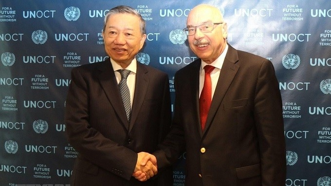 Vietnamese Minister of Public Security To Lam (left) and Under Secretary General of the UN Counter-Terrorism Office Vladimir Voronkov. (Photo: VNA)