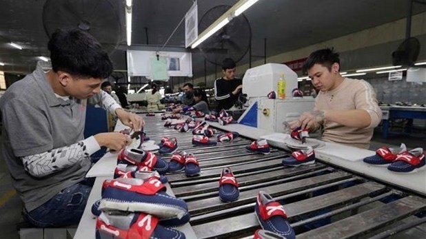The footwear factory of the Ha Tay Chemical Weave Co. Ltd in Dan Phuong district, Hanoi. (Photo: VNA)