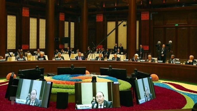 Prime Minister Nguyen Xuan Phuc devliers a speech at a round-table meeting of the second Belt and Road Forum for International Cooperation in Beijing, China. (Photo: VNA)