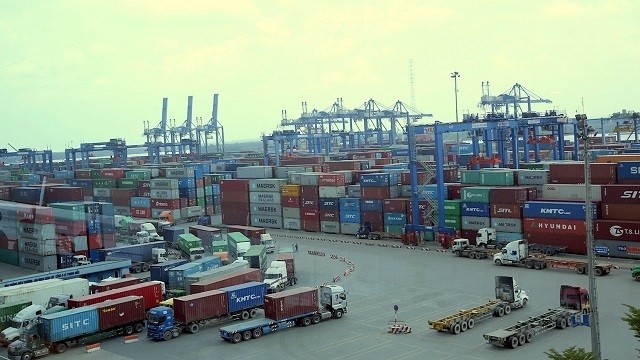 Vietnam enjoyed a trade surplus of US$711 million in the first four months of 2019. (Photo: VGP)