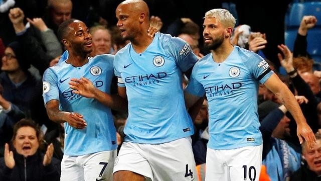 Manchester City's Vincent Kompany (C) celebrates scoring their first goal with team mates - Premier League - Manchester City v Leicester City - Etihad Stadium, Manchester, Britain - May 6, 2019. (Photo: Reuters)