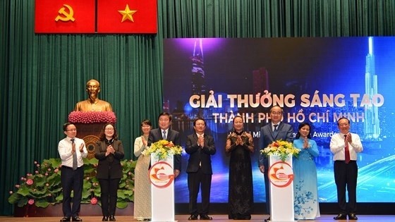 At the launch ceremony for the Ho Chi Minh City Creative Awards in December 2018 (Photo: sggp.org.vn)