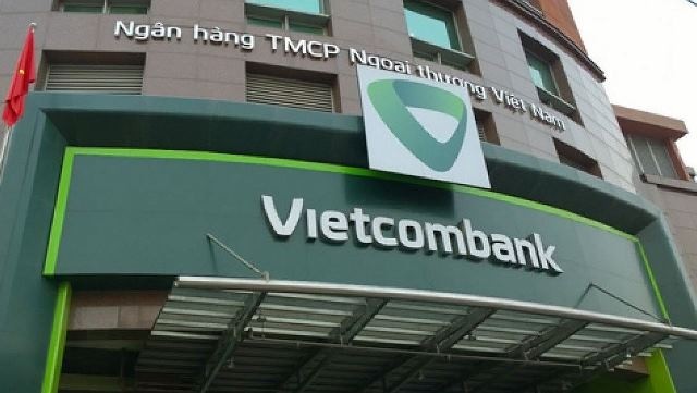 Vietcombank tops the Forbes Vietnam’s list in term of post-tax profit with growth rate of 60%.