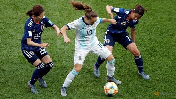 Women's World Cup - Group D - Argentina v Japan - Parc des Princes, Paris, France - June 10, 2019 Argentina's Estefania Banini in action with Japan's Risa Shimizu. (Reuters)