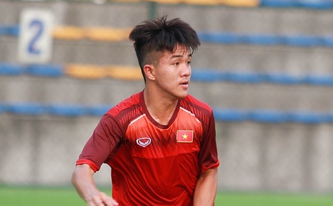 Nguyen Thanh Khoi is the only Vietnamese player named in the ASIAN ELEVEN team.