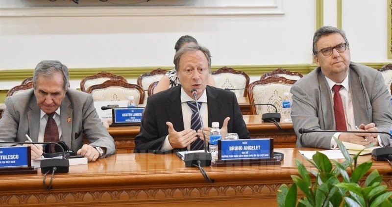 Ambassador Bruno Angelet, head of the EU Delegation to Vietnam speaking at the working session. (Photo: hcmcpv.org.vn)