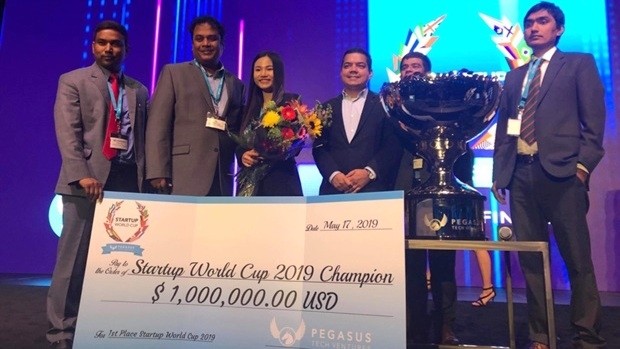 Vietnam-based company Abivin wins the 2019 Startup World Cup. (Photo: VNA)