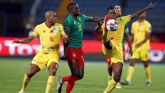 Cameroon's Arnaud Djum in action with Benin's Jordan Adeoti and Seidou Baraze - Africa Cup of Nations 2019 - Group F - Benin v Cameroon - Ismailia Stadium, Ismailia, Egypt - July 2, 2019. (Photo: Reuters)