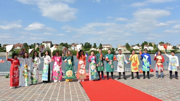 Participants at the fashion show 