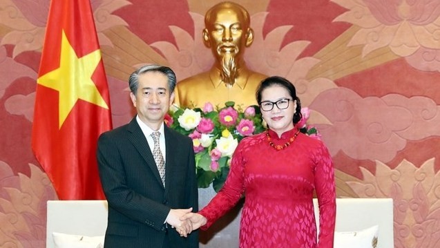 Chairwoman of the National Assembly Nguyen Thi Kim Ngan receives Chinese Ambassador to Vietnam Xiong Bo. (Photo: VNA)