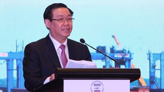Deputy PM Vuong Dinh Hue speaking at the ceremony (Photo: VGP)