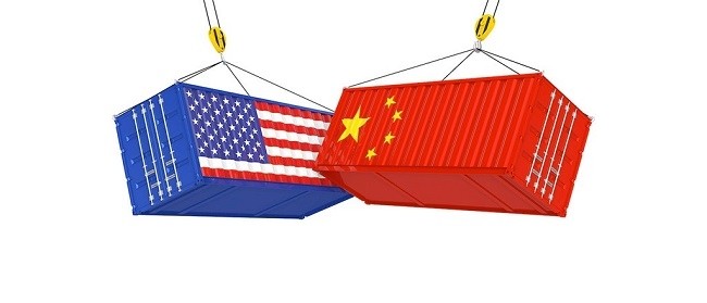 The escalating trade war between the US and China is one of three major challenges to the global economy at present.