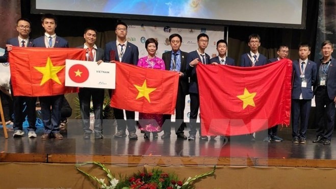 Vietnamese contestants at the 13th International Olympiad on Astronomy and Astrophysics (IOAA) (Photo: VNA)