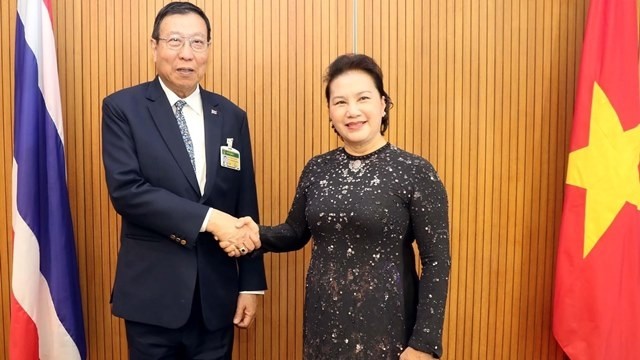 National Assembly Chairwoman Nguyen Thi Kim Ngan (R) and Speaker of the Thai Senate Pornpetch Wichitcholchai (Photo: VNA)