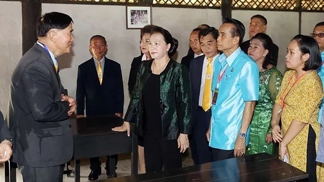 National Assembly Chairwoman Nguyen Thi Kim Ngan visits the memorial to President Ho Chi Minh in Udon Thani. (Photo: VNA)
