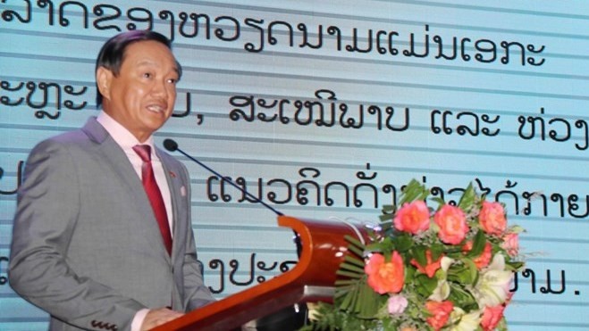 Vietnamese Ambassador to Laos Nguyen Ba Hung speaks at the ceremony in Vientiane on August 30 (Photo: VNA)