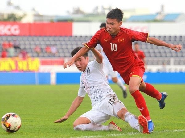Vietnam finished second at the U15 International Football Tournament which closed in southern Ba Ria-Vung Tau province on August 30. (Photo: VNA)