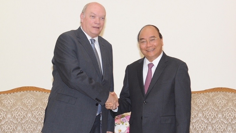 Prime Minister Nguyen Xuan Phuc and Cuban Minister of Foreign Trade and Foreign Investment Rodrigo Malmierca Diaz (Photo: Tran Hai)