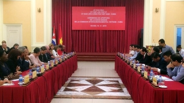 Vietnam, Cuba hold Inter-Governmental Committee’s 37th meeting