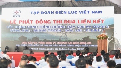 Deputy PM Trinh Dinh Dung speaking at the ceremony (Photo: VGP)