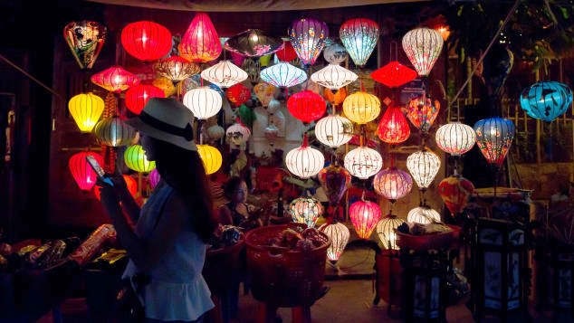 Light a lantern in Hoi An is one of the most memorable experiences in Vietnam as suggested by CNN